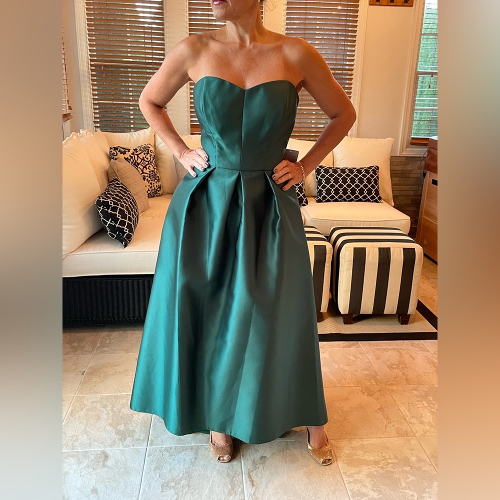 NWT Alfred Sung dress